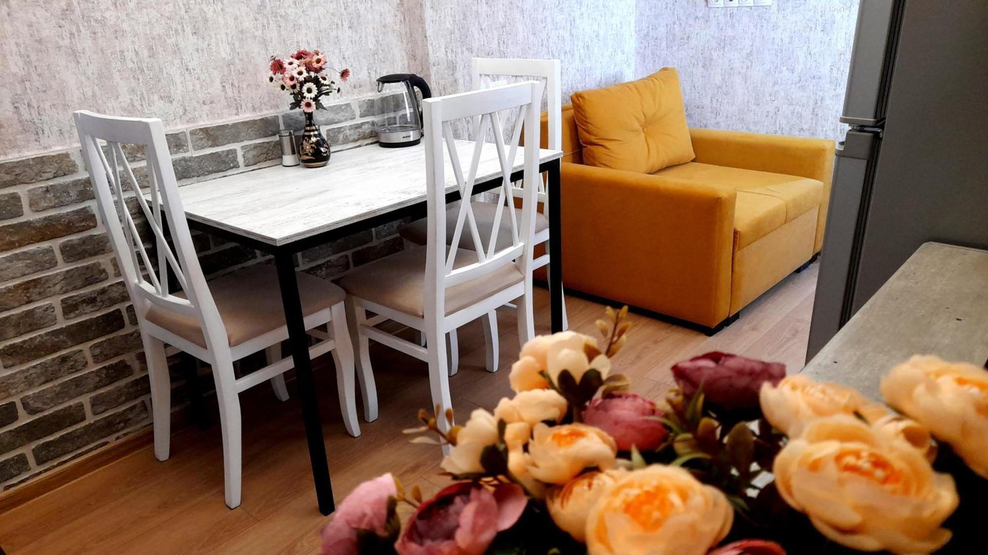 Sweet Home Apartment Tbilisi Eksteriør billede